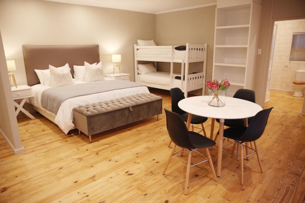Eden Guesthouse B&B Dana Bay ภายนอก รูปภาพ