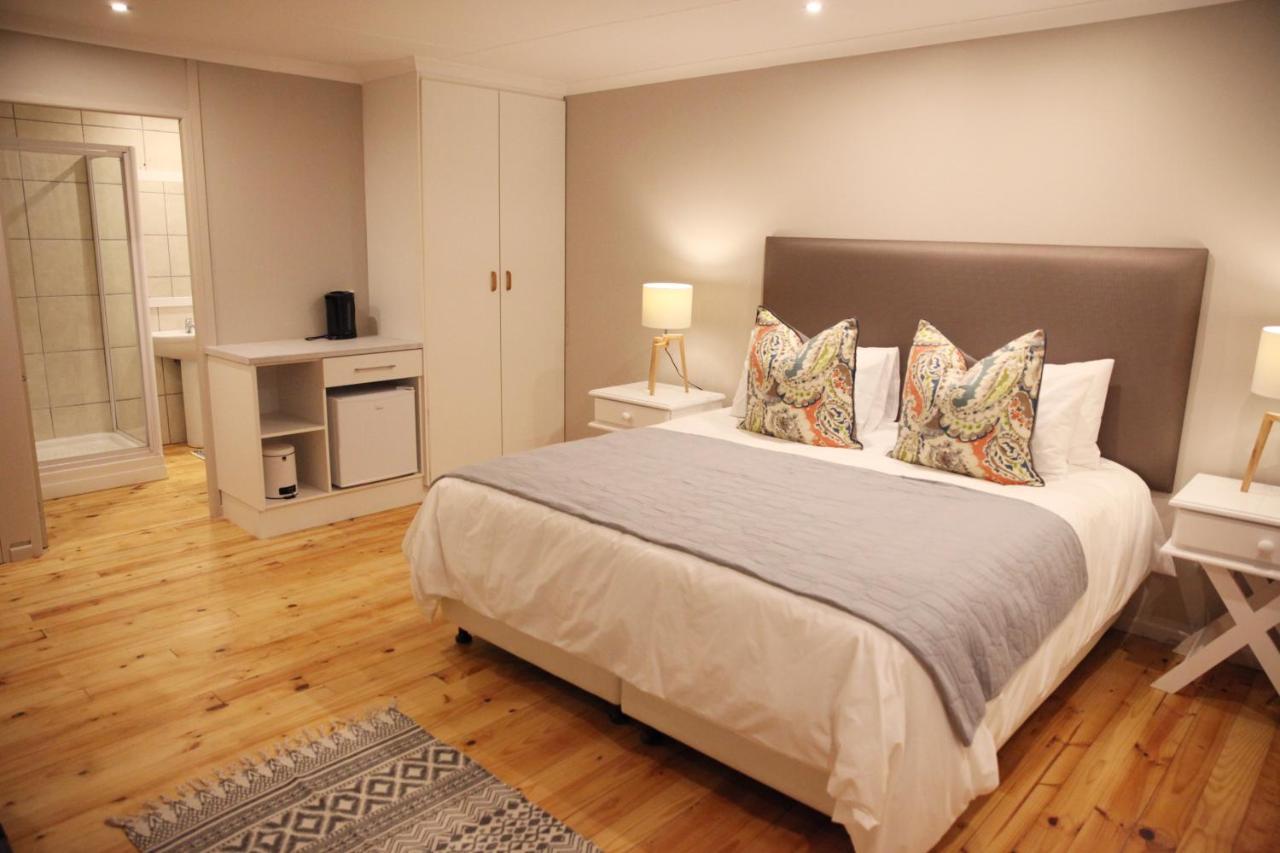 Eden Guesthouse B&B Dana Bay ภายนอก รูปภาพ