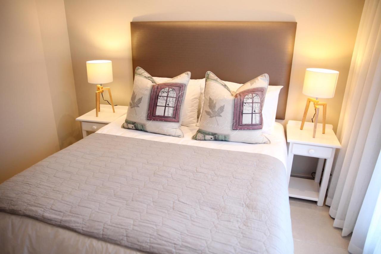 Eden Guesthouse B&B Dana Bay ภายนอก รูปภาพ