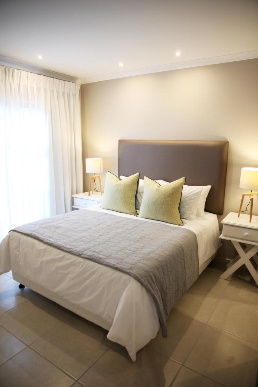 Eden Guesthouse B&B Dana Bay ภายนอก รูปภาพ