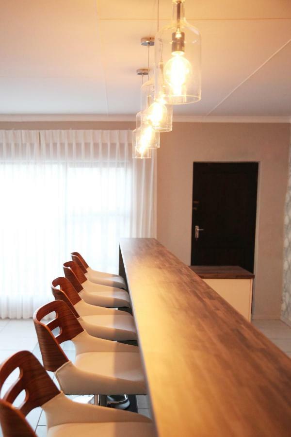 Eden Guesthouse B&B Dana Bay ภายนอก รูปภาพ